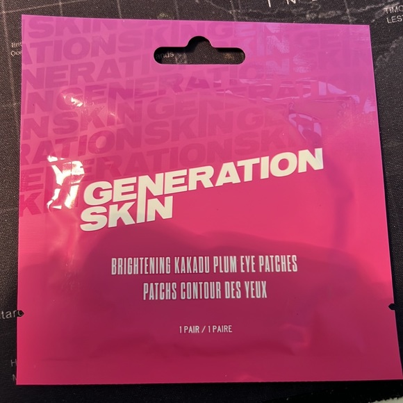 Eye and face mask set - Picture 2 of 11